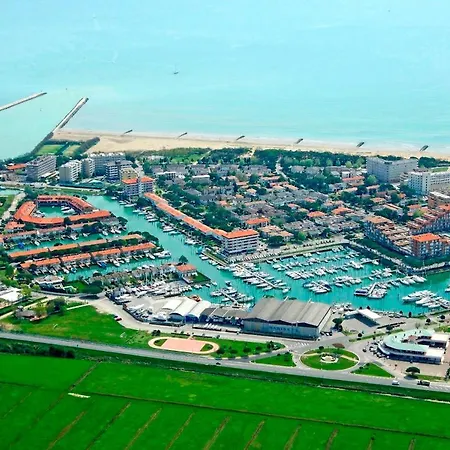 Apartment Enchanting Sea View - Beahost