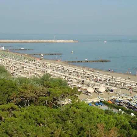 Apartment Enchanting Sea View - Beahost